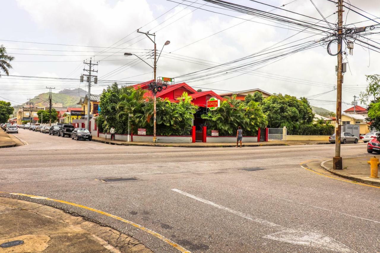 Liam'S Guesthouse On The Avenue Port Of Spain Port of Spain ภายนอก รูปภาพ