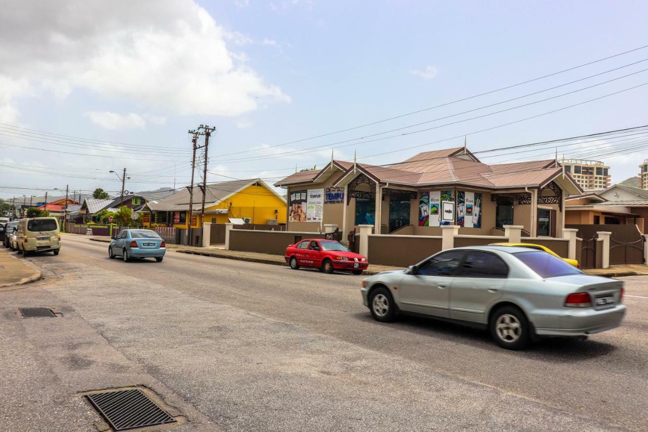 Liam'S Guesthouse On The Avenue Port Of Spain Port of Spain ภายนอก รูปภาพ